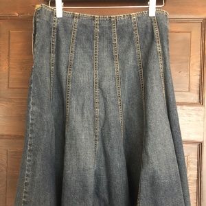 Pleated/Flared Knee Length Denim Skirt - Size 8